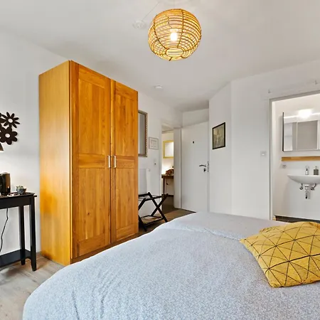 Gaestehaus ベッド・アンド・ブレックファスト 3*