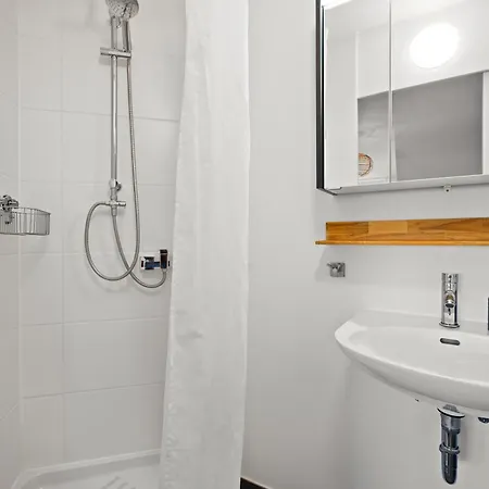 Gaestehaus ベッド・アンド・ブレックファスト 3*